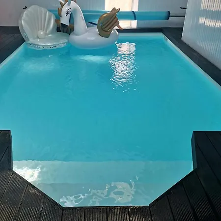 לינה וארוחת בוקר La Maison Blanche