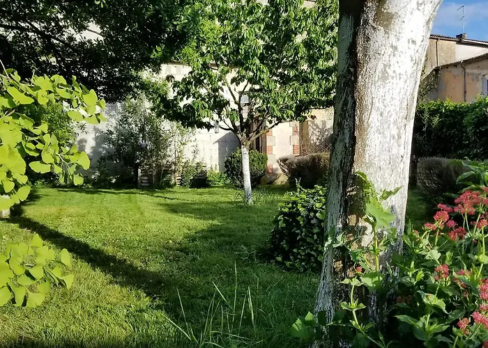 Panzió La Maison Blanche Blaye