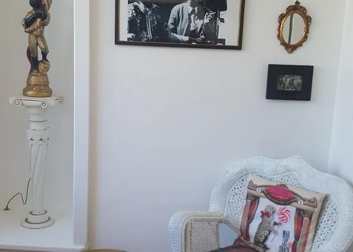 La Maison Blanche בליי