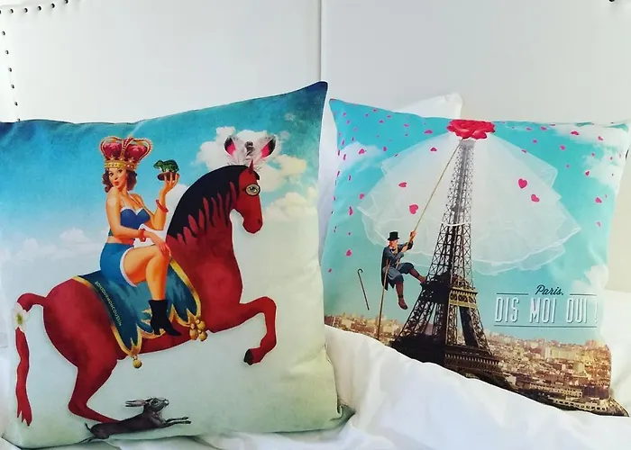 לינה וארוחת בוקר La Maison Blanche בליי