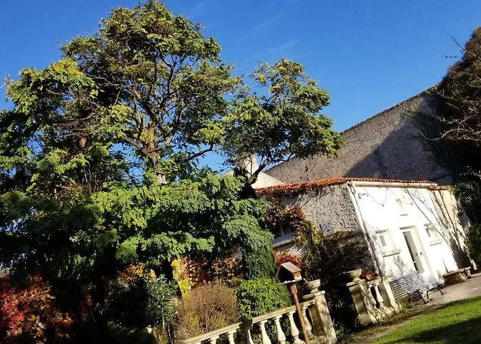 La Maison Blanche ブライ・エ・サン・リュス